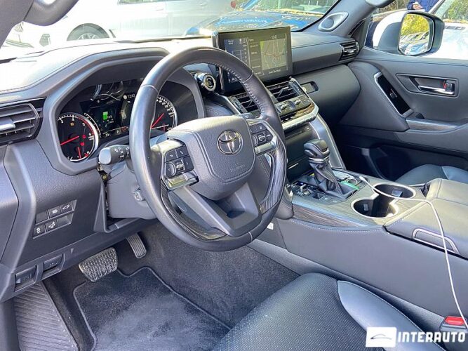 Toyota Land Cruiser 45 interauto-car