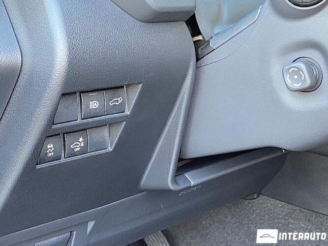 Toyota Land Cruiser 46 interauto-car