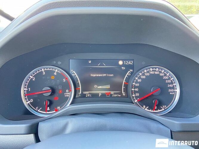 Toyota Land Cruiser 51 interauto-car