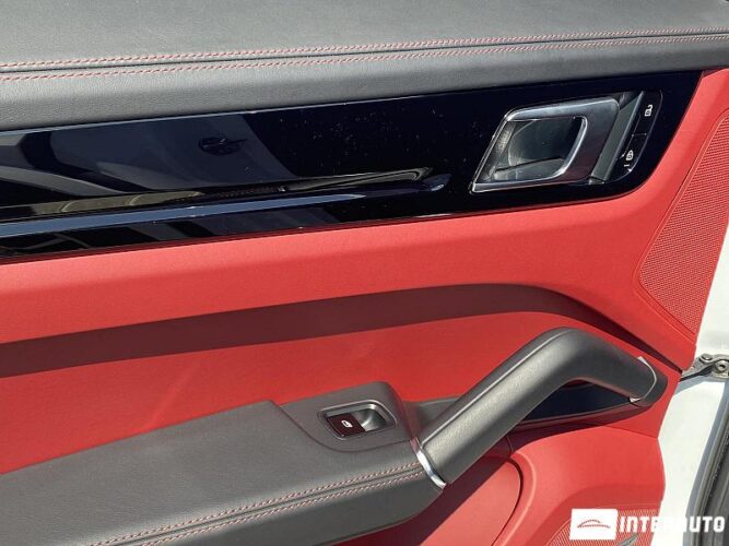 Porsche Cayenne S Coupe 62 interauto-car