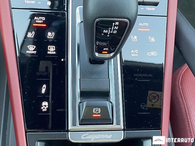 Porsche Cayenne S Coupe 58 interauto-car