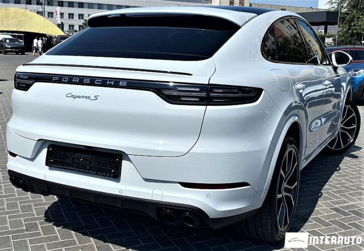 Porsche Cayenne S Coupe 42 interauto-car