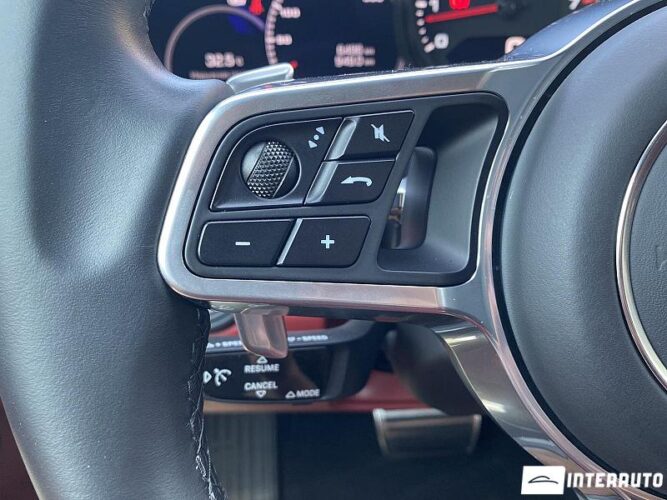 Porsche Cayenne S Coupe 50 interauto-car