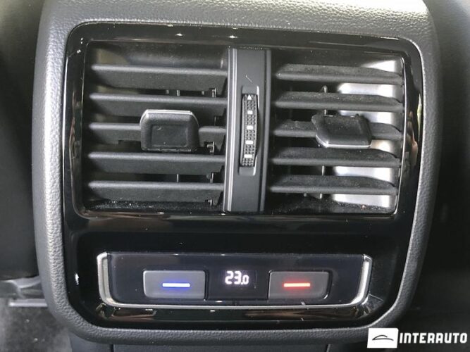 Volkswagen Passat 56 interauto-car