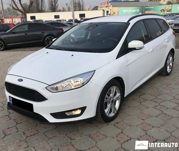 Ford Focus 26 interauto-car