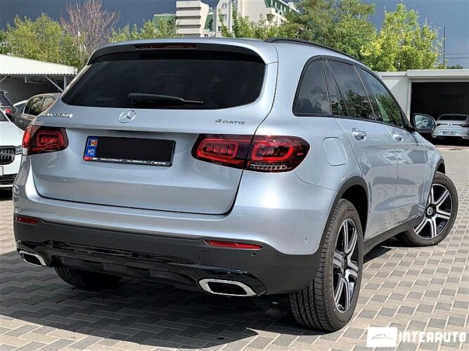 Mercedes GLC 220d 34 interauto-car