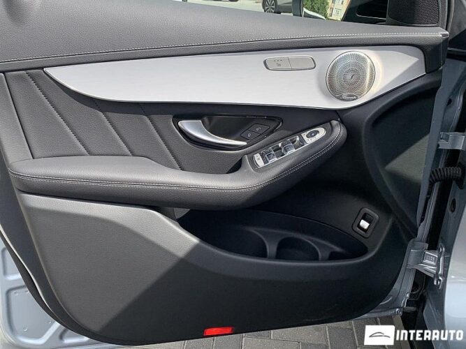 Mercedes GLC 220d 36 interauto-car