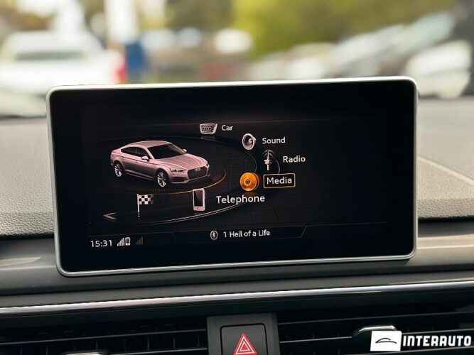 Audi A5 60 interauto-car