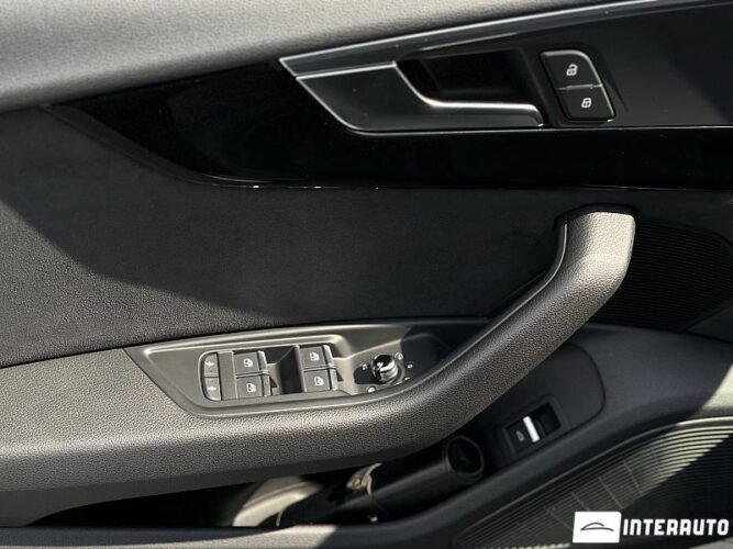 Audi A5 51 interauto-car