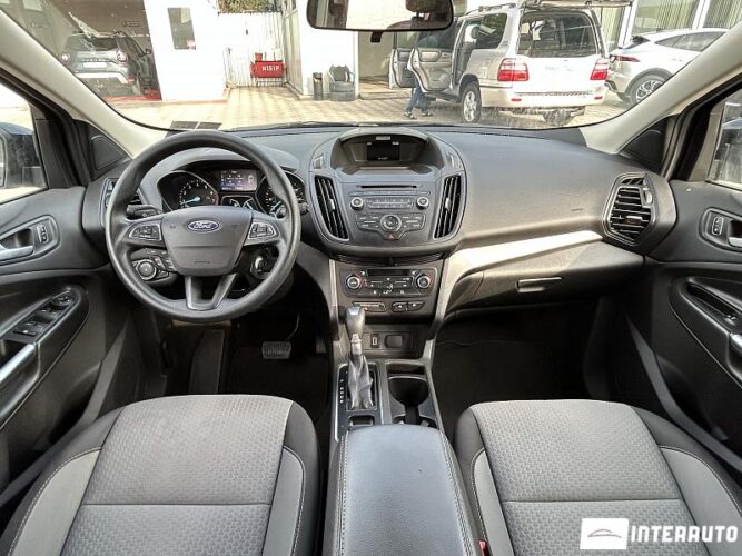 Ford Escape 34 interauto-car