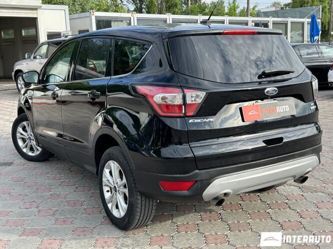 Ford Escape 29 interauto-car