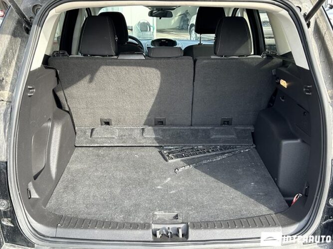 Ford Escape 41 interauto-car