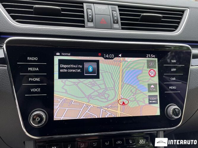 Skoda Superb 48 interauto-car