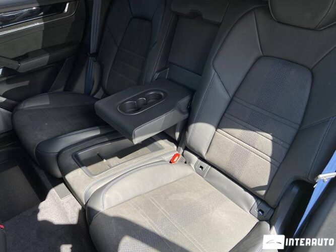 Porsche Cayenne Turbo GT Coupe 56 interauto-car