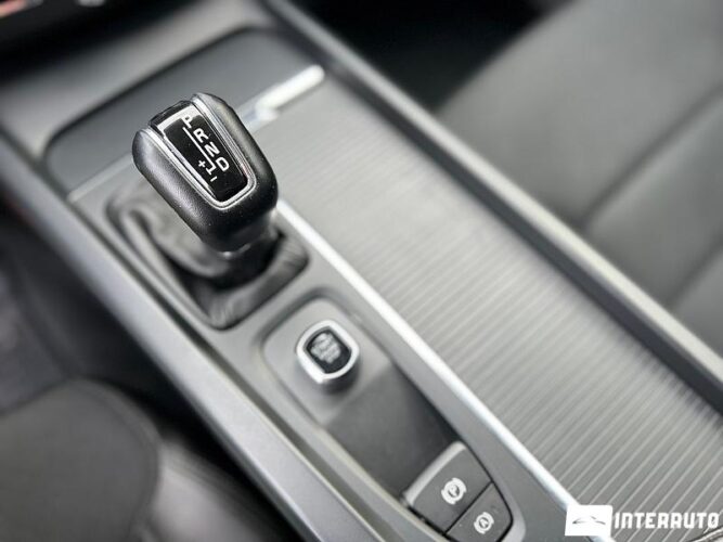 Volvo XC 60 50 interauto-car