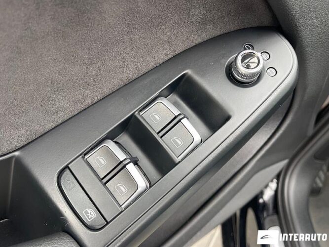 Audi A4 40 interauto-car