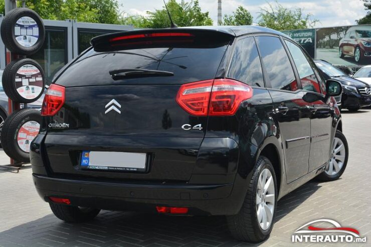 Citroen C4 Picasso 31 interauto-car