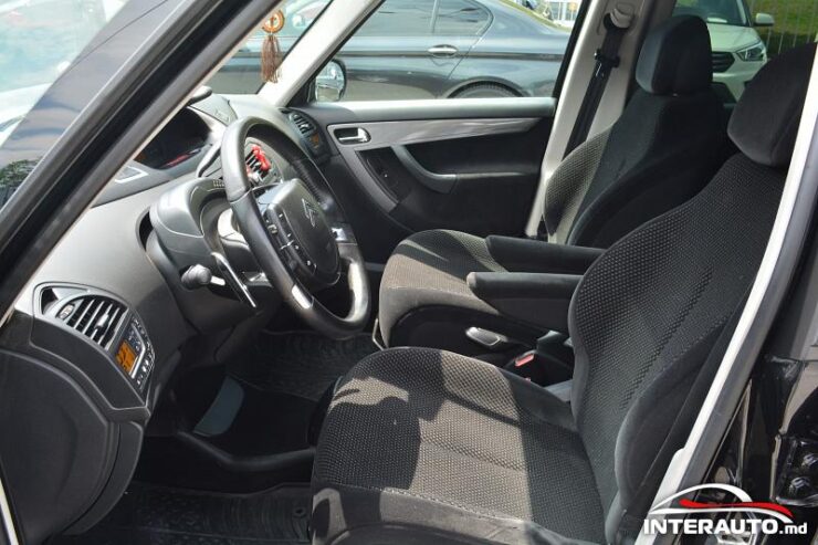 Citroen C4 Picasso 36 interauto-car