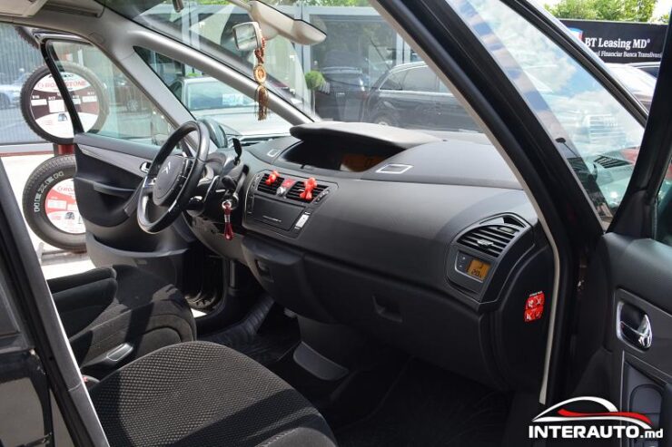 Citroen C4 Picasso 35 interauto-car