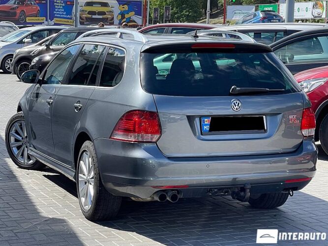 Volkswagen Golf 32 interauto-car