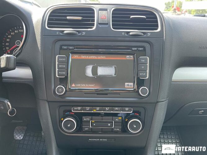 Volkswagen Golf 39 interauto-car