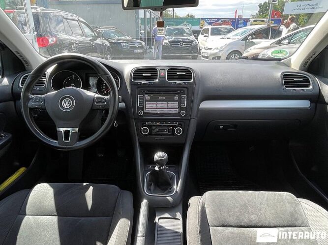 Volkswagen Golf 36 interauto-car