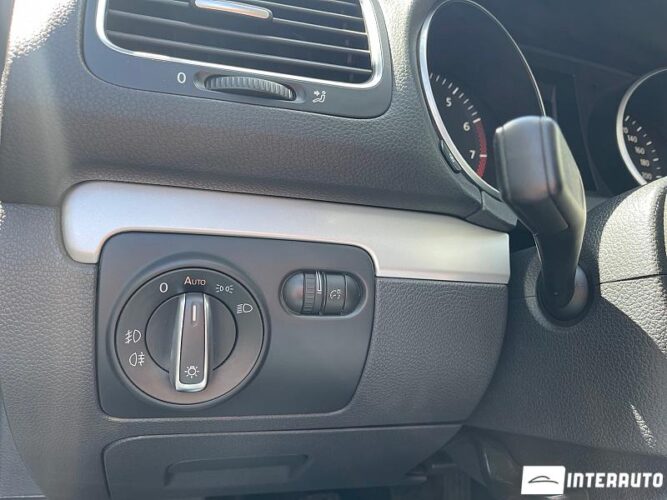 Volkswagen Golf 41 interauto-car