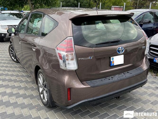 Toyota Prius Plus / V 31 interauto-car