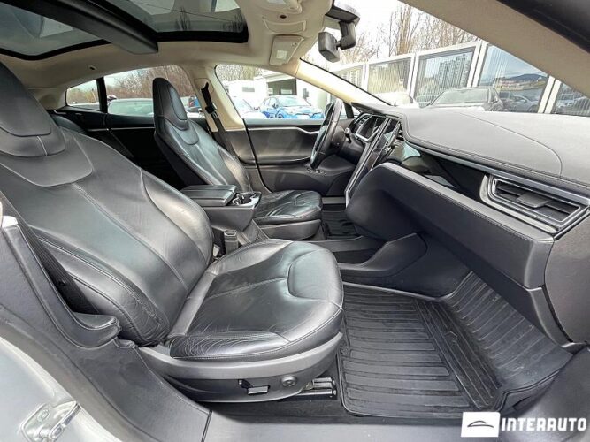 Tesla Model S 60 interauto-car