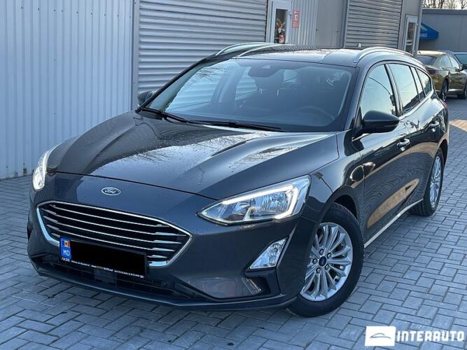 Ford Focus 34 interauto-car