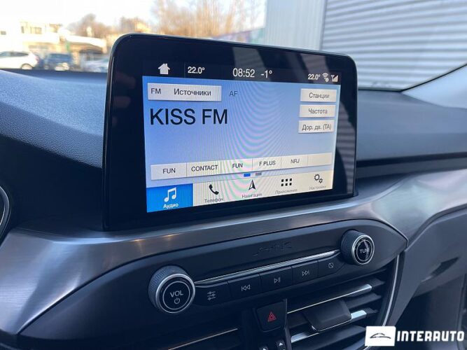 Ford Focus 43 interauto-car