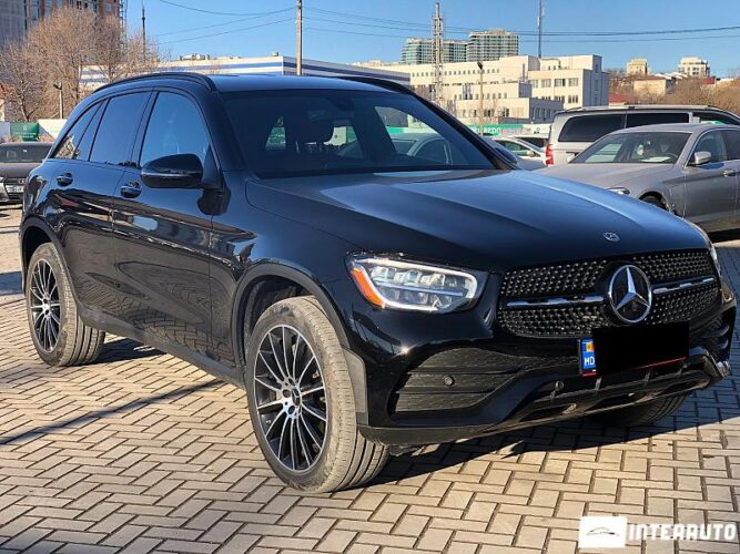 Mercedes GLC 300 33 interauto-car