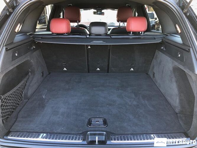 Mercedes GLC 300 49 interauto-car