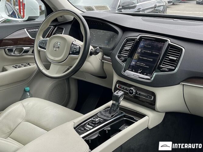 Volvo XC 90 35 interauto-car