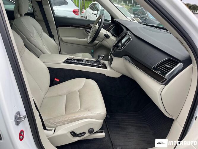 Volvo XC 90 33 interauto-car