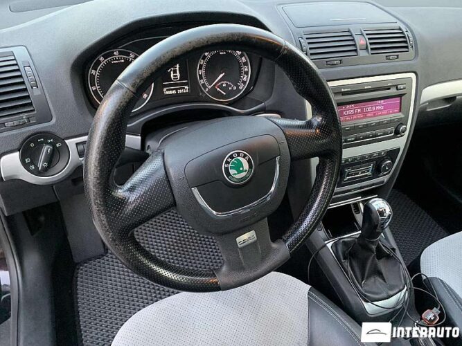 Skoda Octavia RS 36 interauto-car
