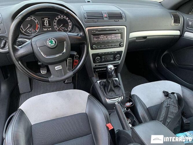 Skoda Octavia RS 35 interauto-car