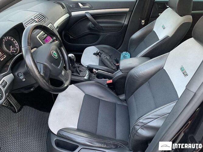 Skoda Octavia RS 33 interauto-car