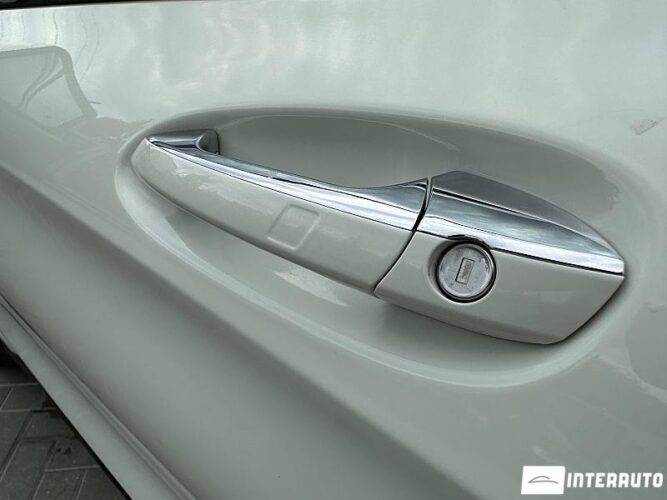 Mercedes GLA 45 AMG 63 interauto-car