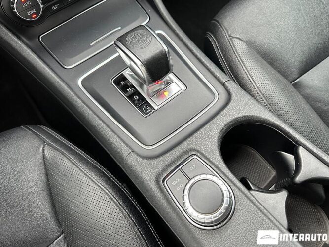 Mercedes GLA 45 AMG 53 interauto-car