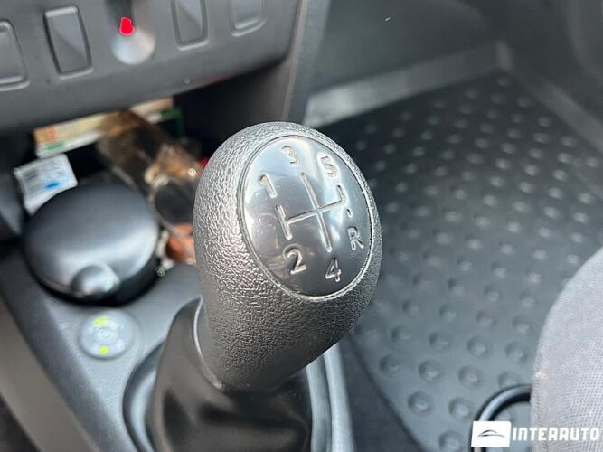 Dacia Logan 38 interauto-car