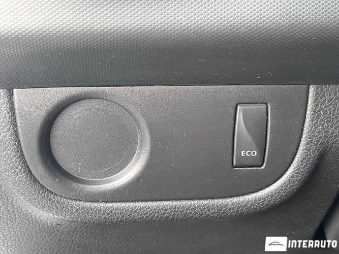 Dacia Logan 40 interauto-car