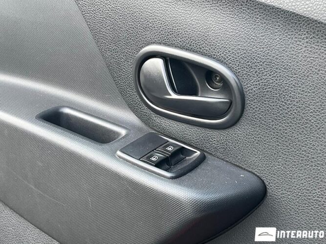 Dacia Logan 39 interauto-car