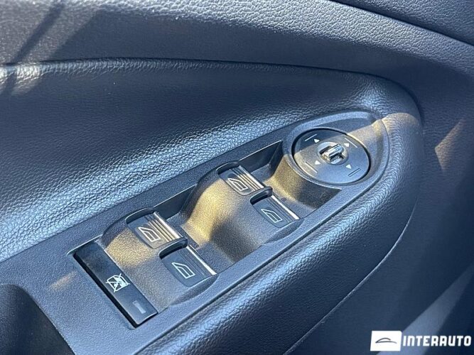 Ford C-MAX 46 interauto-car