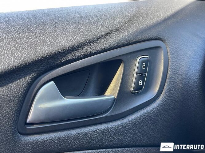 Ford C-MAX 47 interauto-car