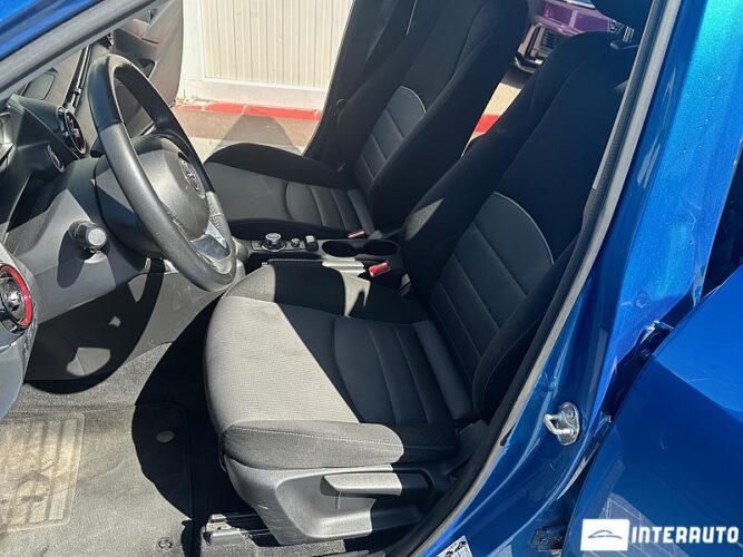 Mazda CX-3 36 interauto-car