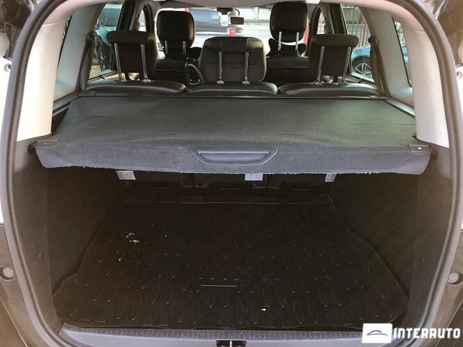 Renault Grand Scenic 41 interauto-car