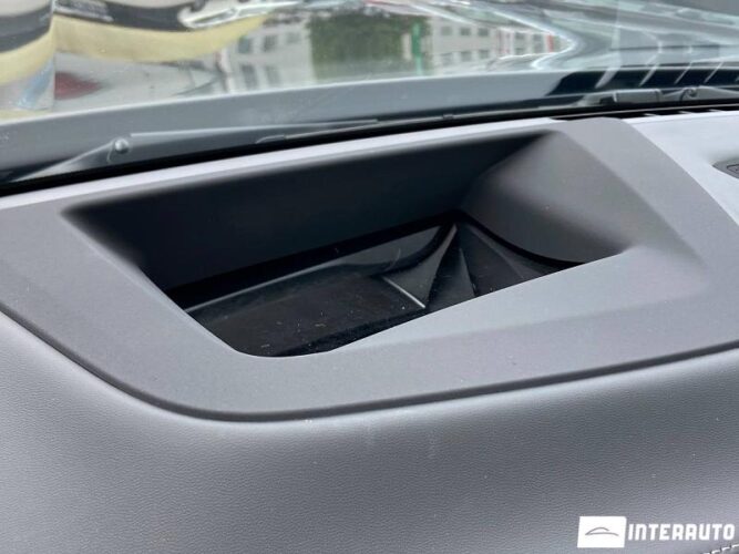 BMW X5 5.0e 49 interauto-car