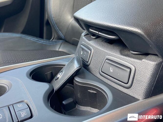 Renault Kadjar 41 interauto-car