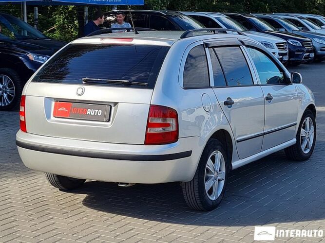 Skoda Fabia 28 interauto-car